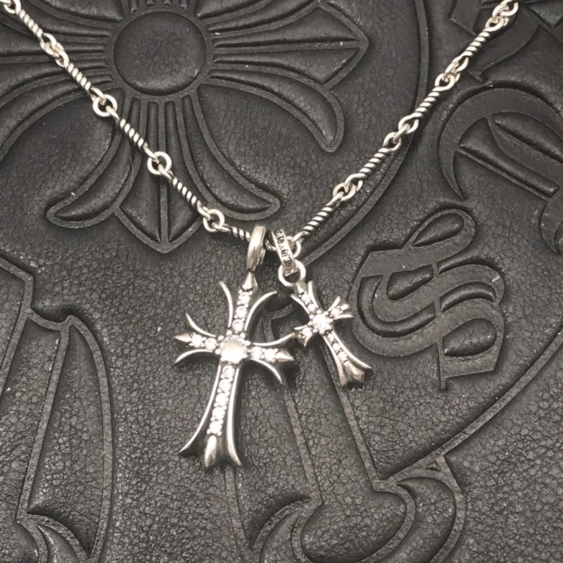 Breathable Chrome Hearts Necklaces 236981