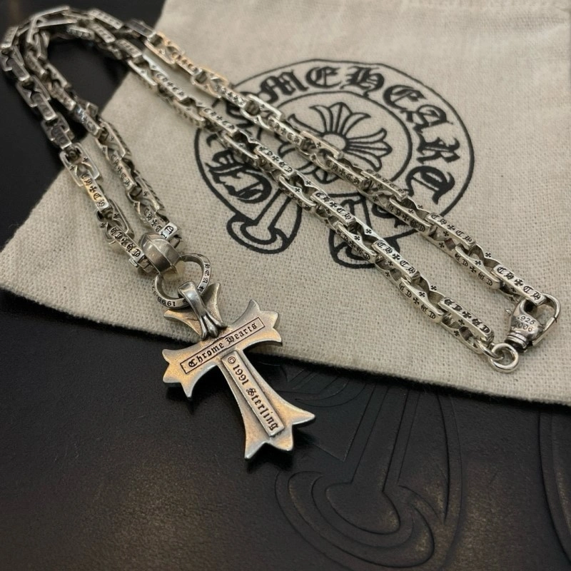 Chrome Hearts Necklaces Comfortable 236980