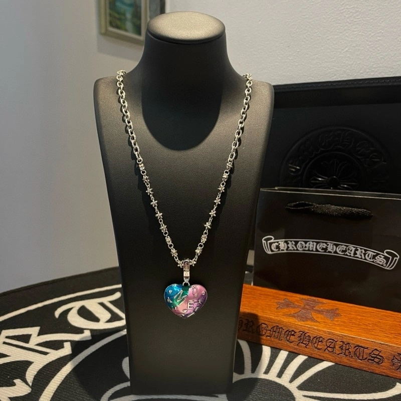 Thermal Chrome Hearts Necklaces 236973