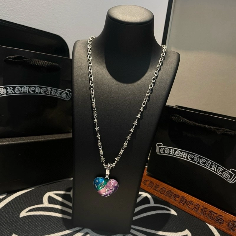 Thermal Chrome Hearts Necklaces 236973