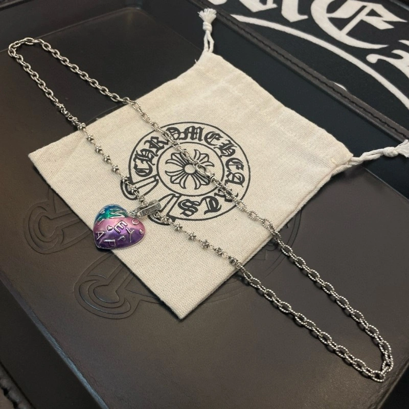 Thermal Chrome Hearts Necklaces 236973