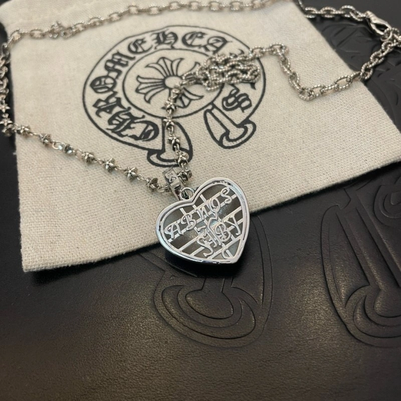 Thermal Chrome Hearts Necklaces 236973