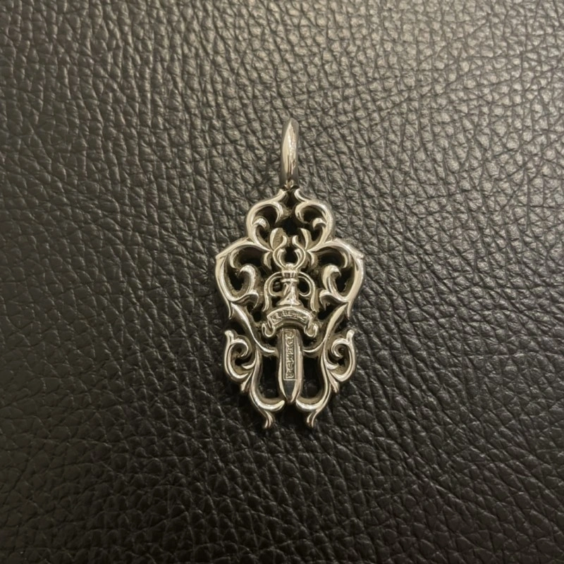 Sophisticated Chrome Hearts Necklaces 236962