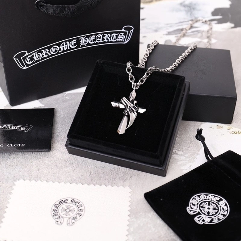 Sporty Chrome Hearts Necklaces 236924