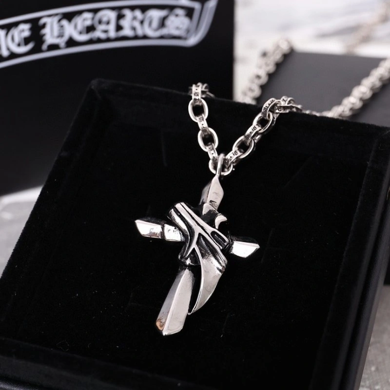 Sporty Chrome Hearts Necklaces 236924