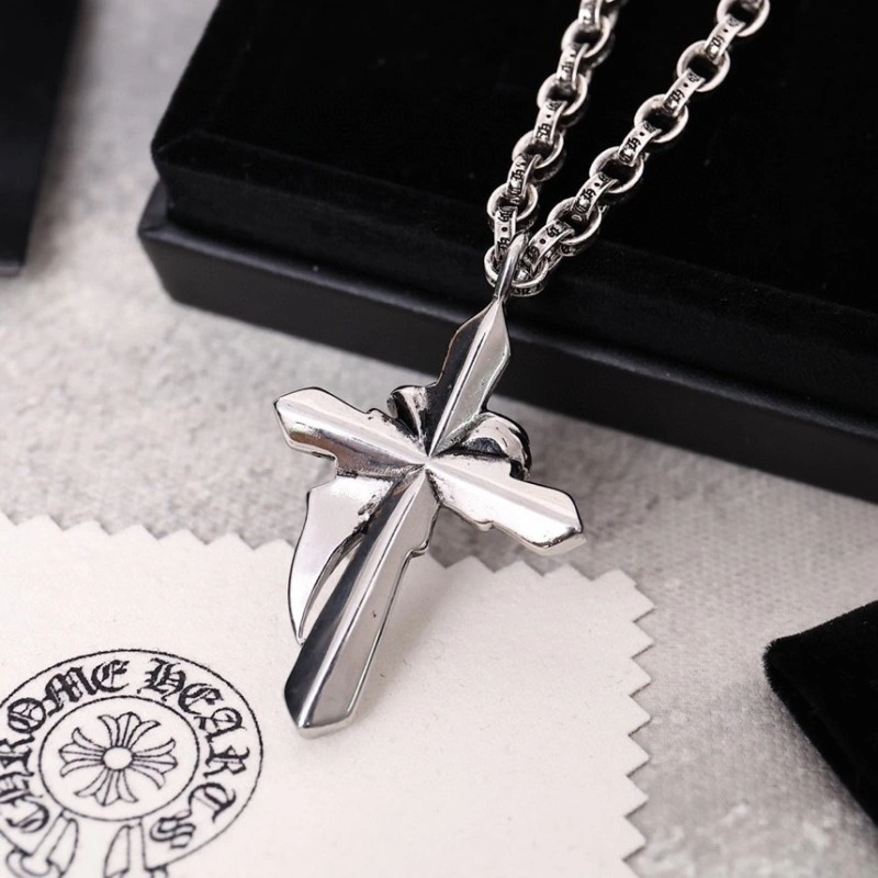Sporty Chrome Hearts Necklaces 236924