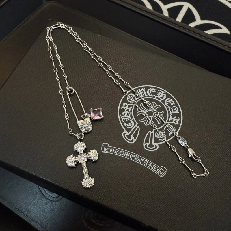 SmoothTexture Chrome Hearts Necklaces 236871