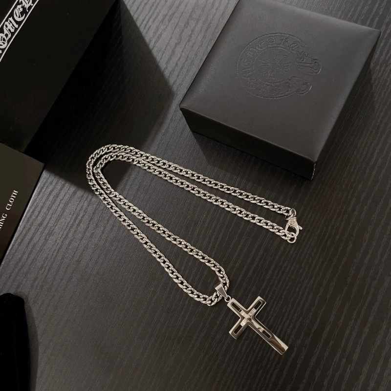 Sophisticated Chrome Hearts Necklaces 236857