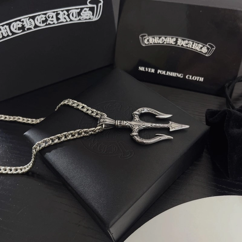Classic Chrome Hearts Necklaces 236862