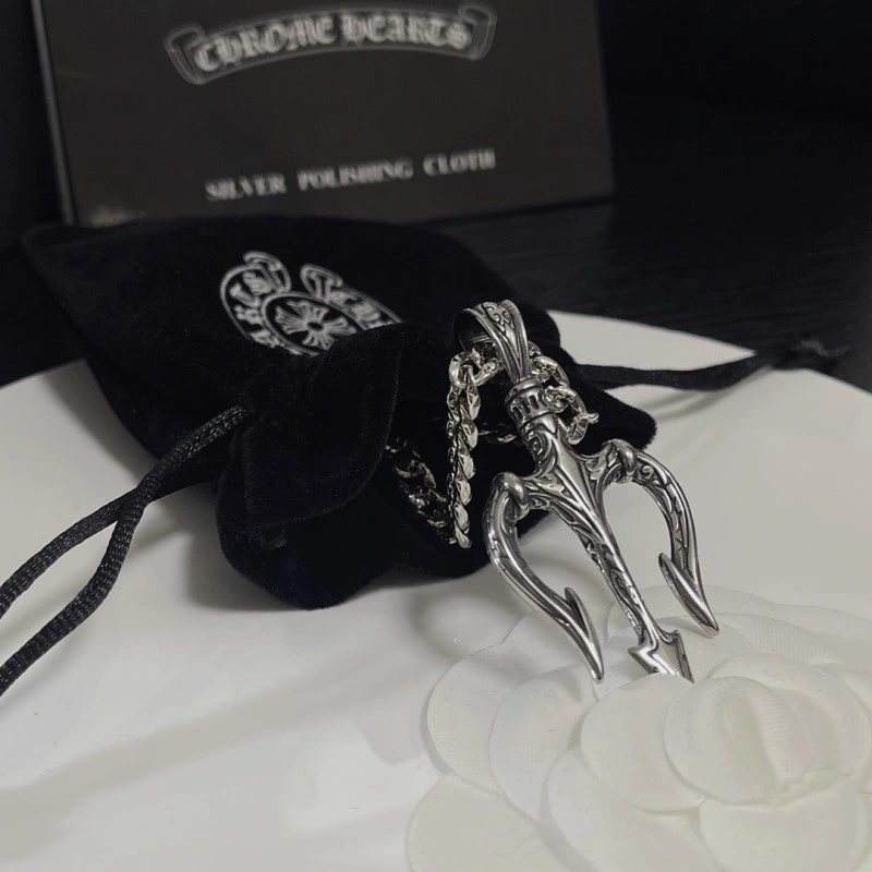 Classic Chrome Hearts Necklaces 236862