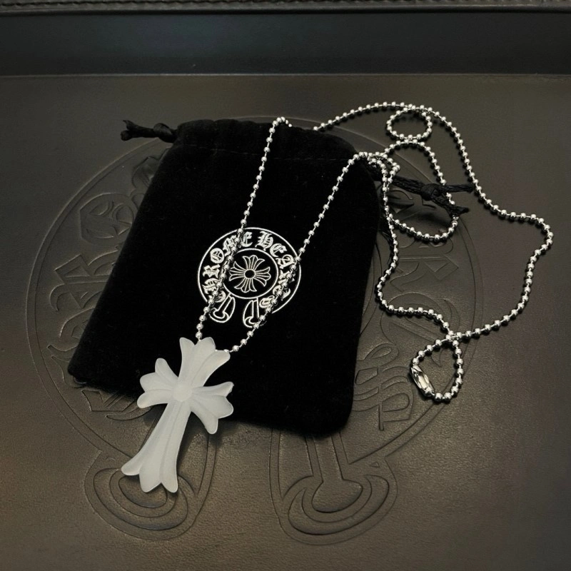 Lightweight Chrome Hearts Necklaces 236812