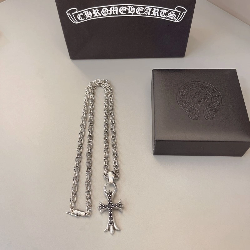 Attractive Chrome Hearts Necklaces 236806