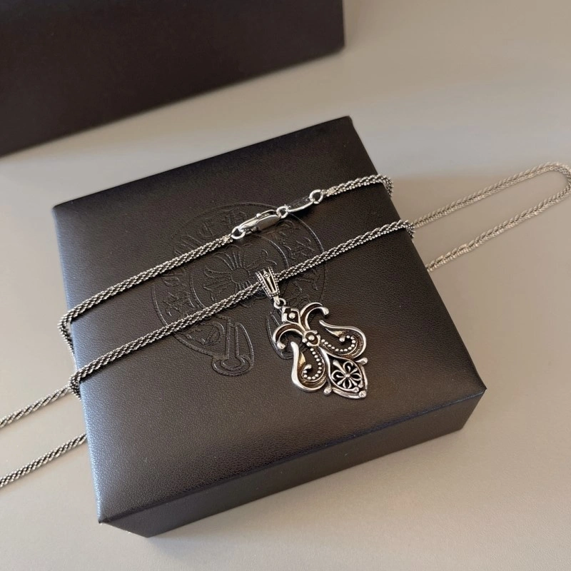 Flexible Chrome Hearts Necklaces 236795