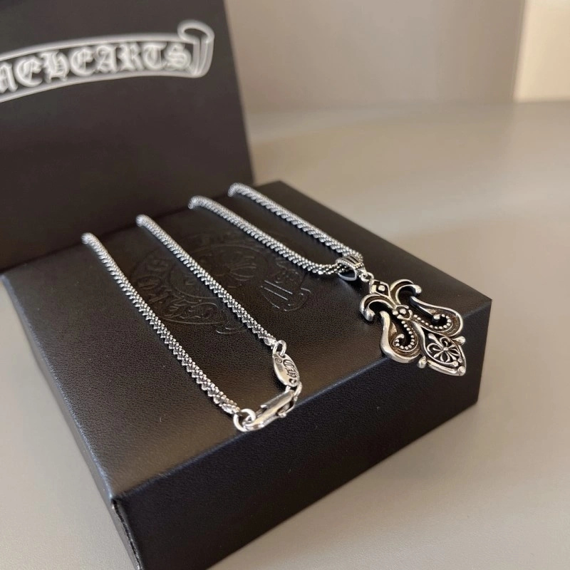 Flexible Chrome Hearts Necklaces 236795