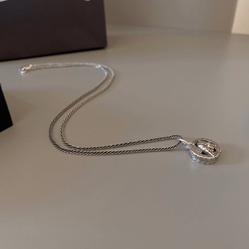 Sleek Chrome Hearts Necklaces 236785