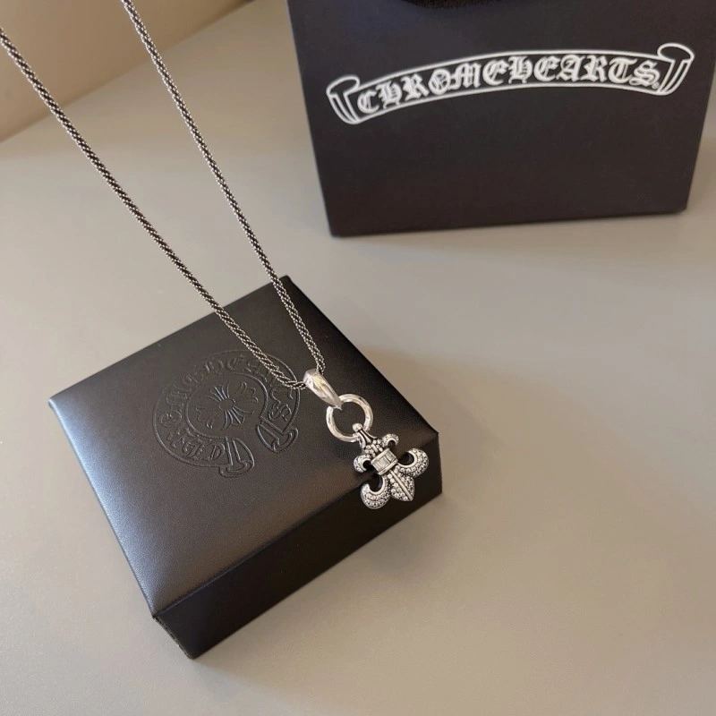 Soft Chrome Hearts Necklaces 236786