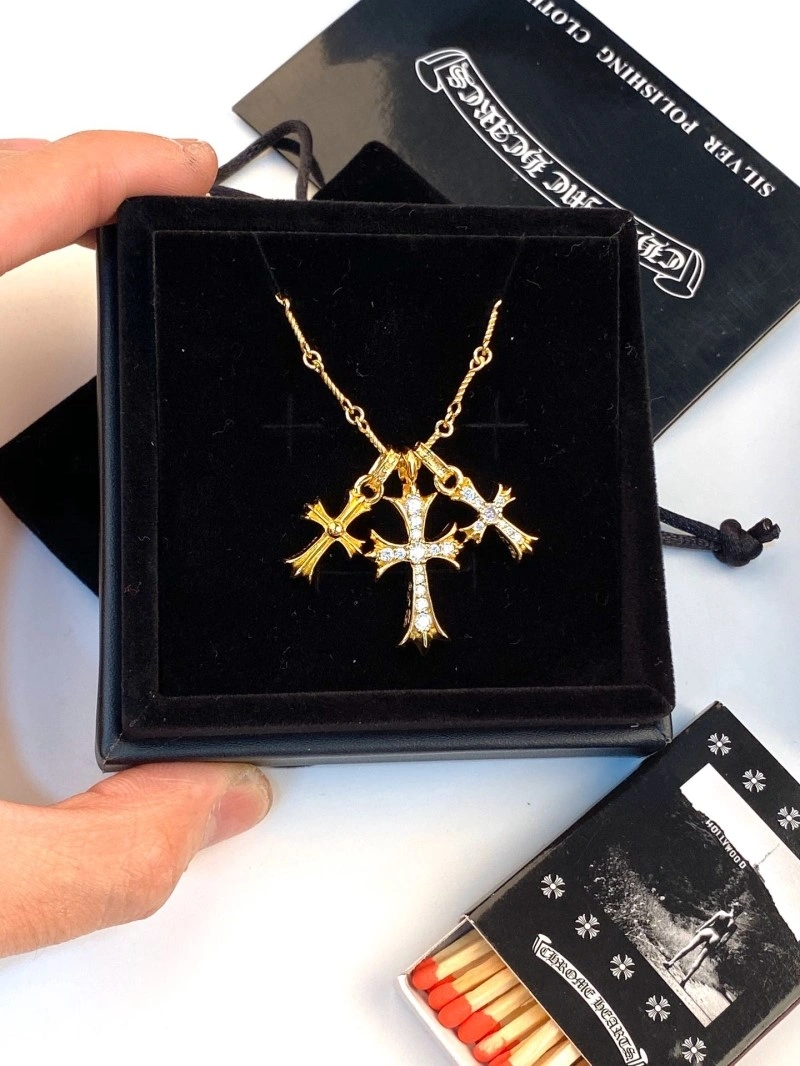 Vibrant Chrome Hearts Necklaces 236770
