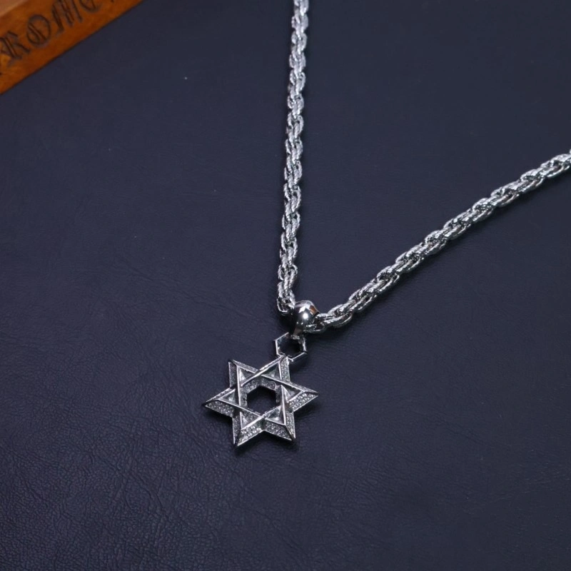 Bold Chrome Hearts Necklaces 236752