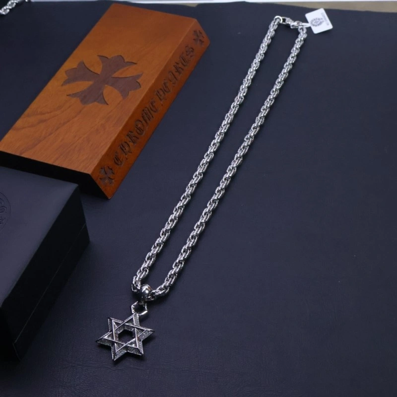 Bold Chrome Hearts Necklaces 236752