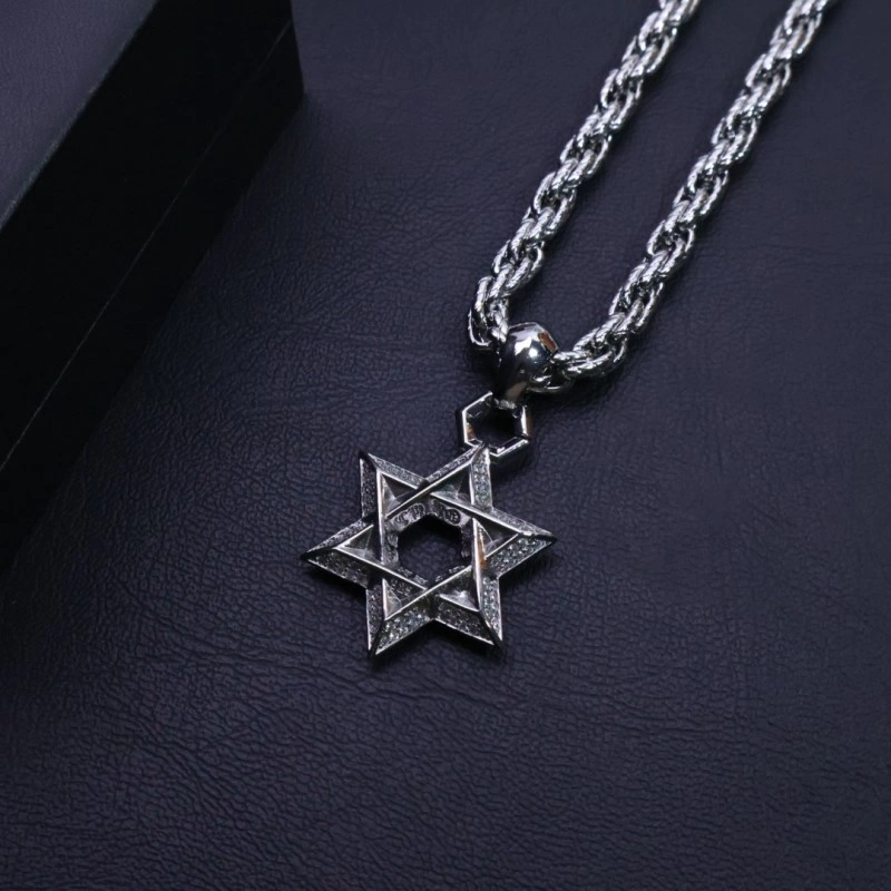 Bold Chrome Hearts Necklaces 236752