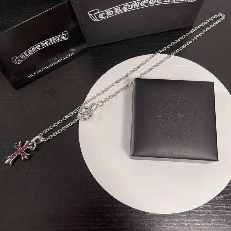 Breathable Chrome Hearts Necklaces 236748