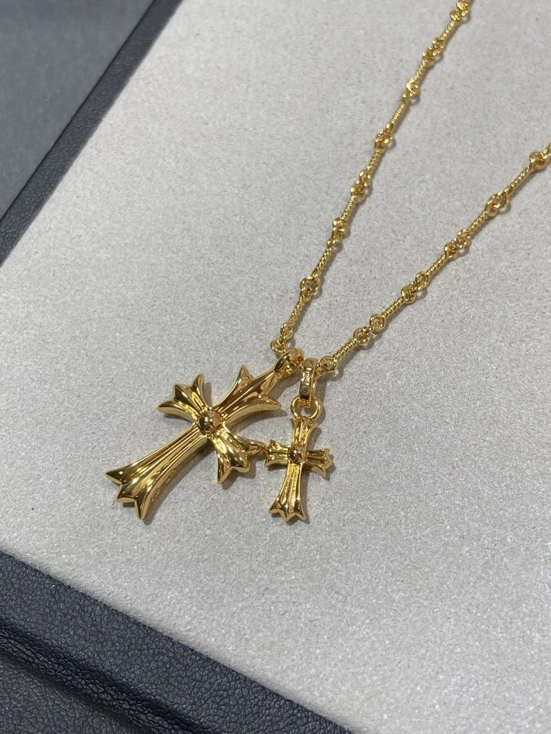 Seasonal Chrome Hearts Necklaces 236741