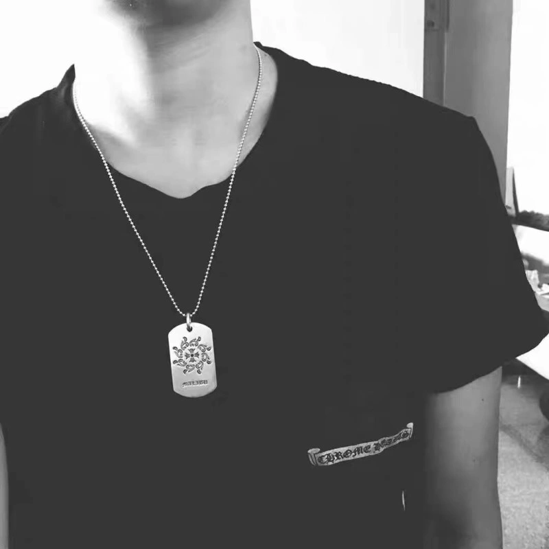 Snug Chrome Hearts Necklaces 236721