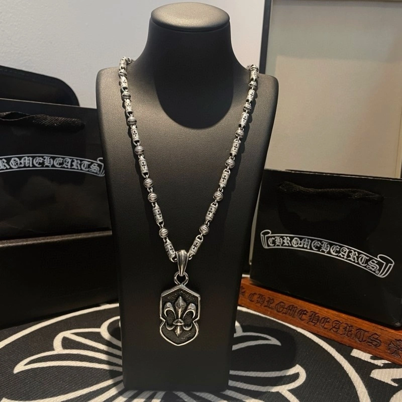 ModernLook Chrome Hearts Necklaces 236682