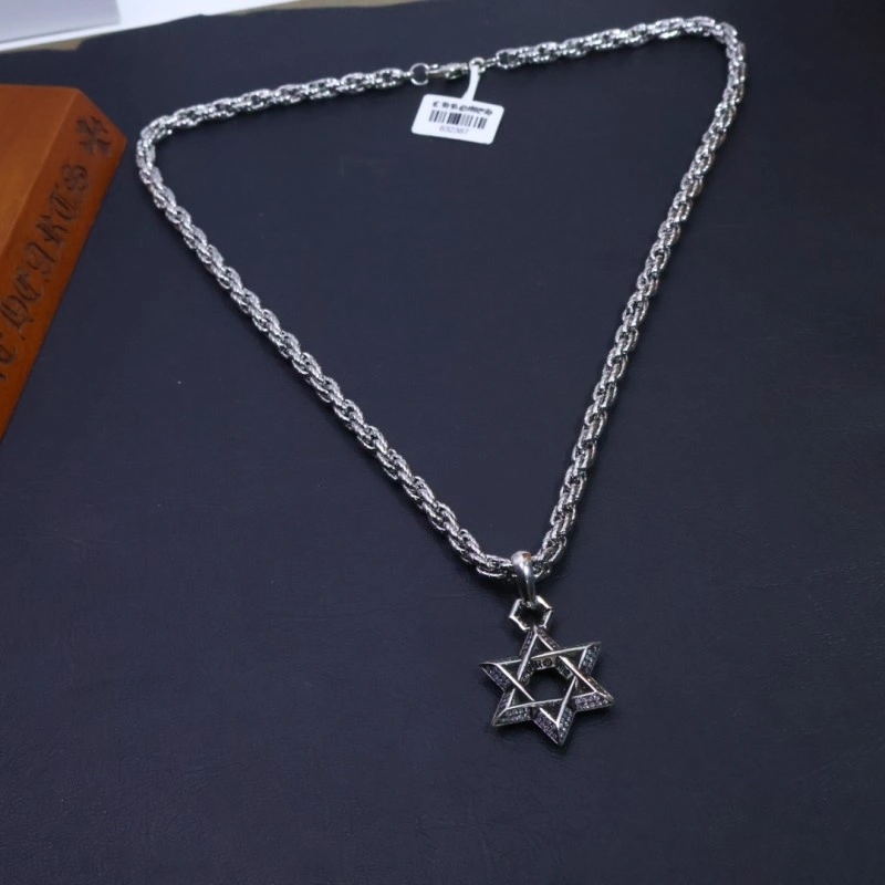 Cozy Chrome Hearts Necklaces 236667