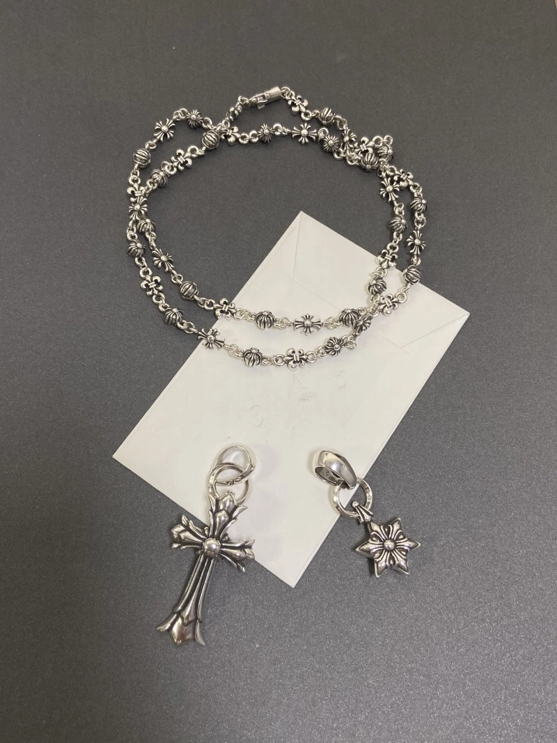 Lightweight Chrome Hearts Necklaces 236656
