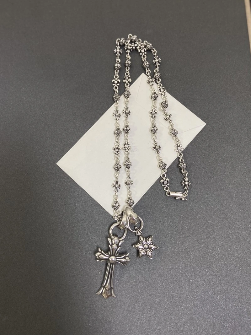 Lightweight Chrome Hearts Necklaces 236656
