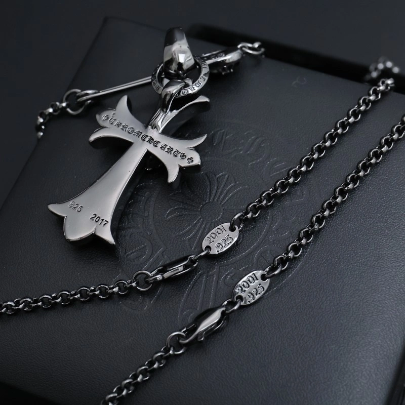 WellDesigned Chrome Hearts Necklaces 236724