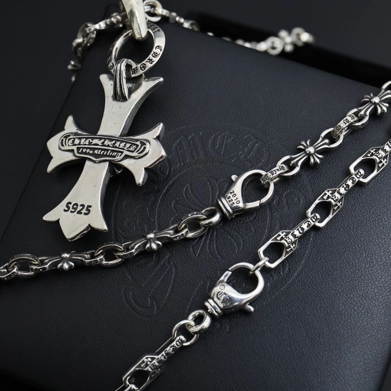 ModernLook Chrome Hearts Necklaces 236650