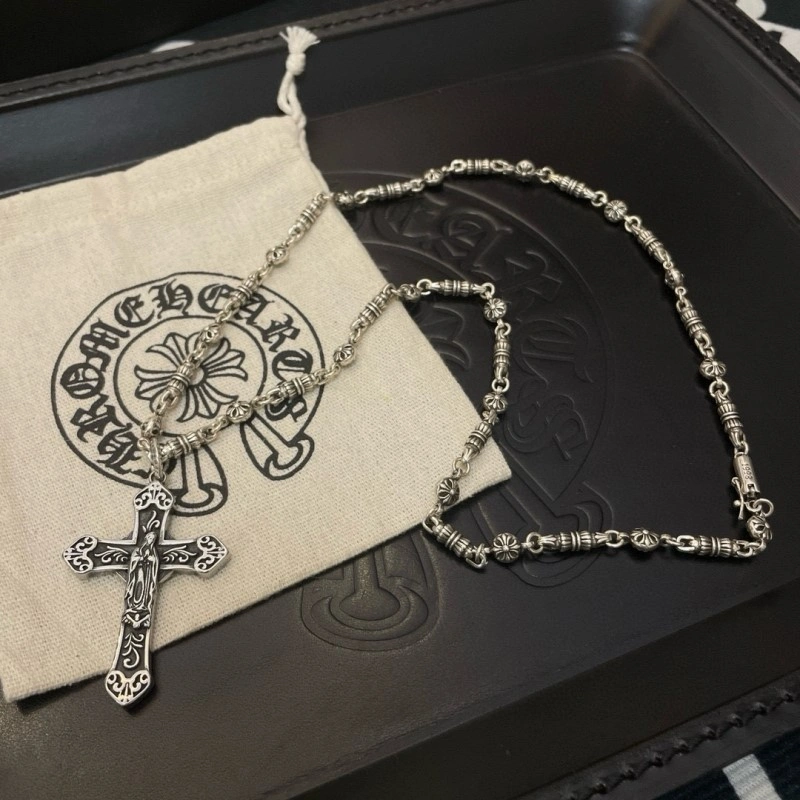Compact Chrome Hearts Necklaces 236640