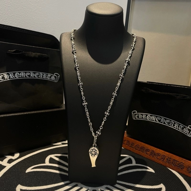 Timeless Chrome Hearts Necklaces 236639
