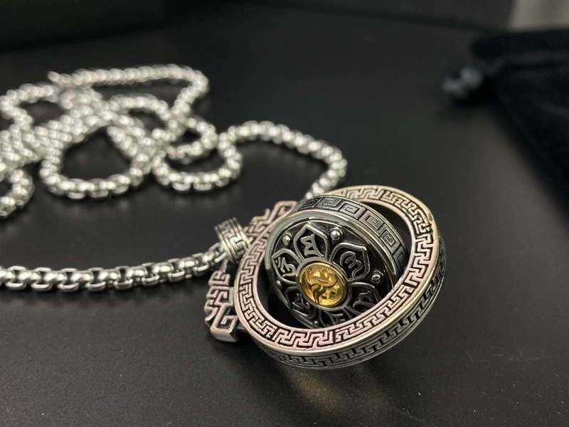 Modern Chrome Hearts Necklaces 236618