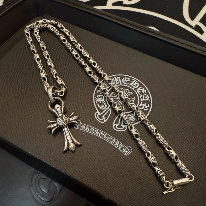 Bold Chrome Hearts Necklaces 236625