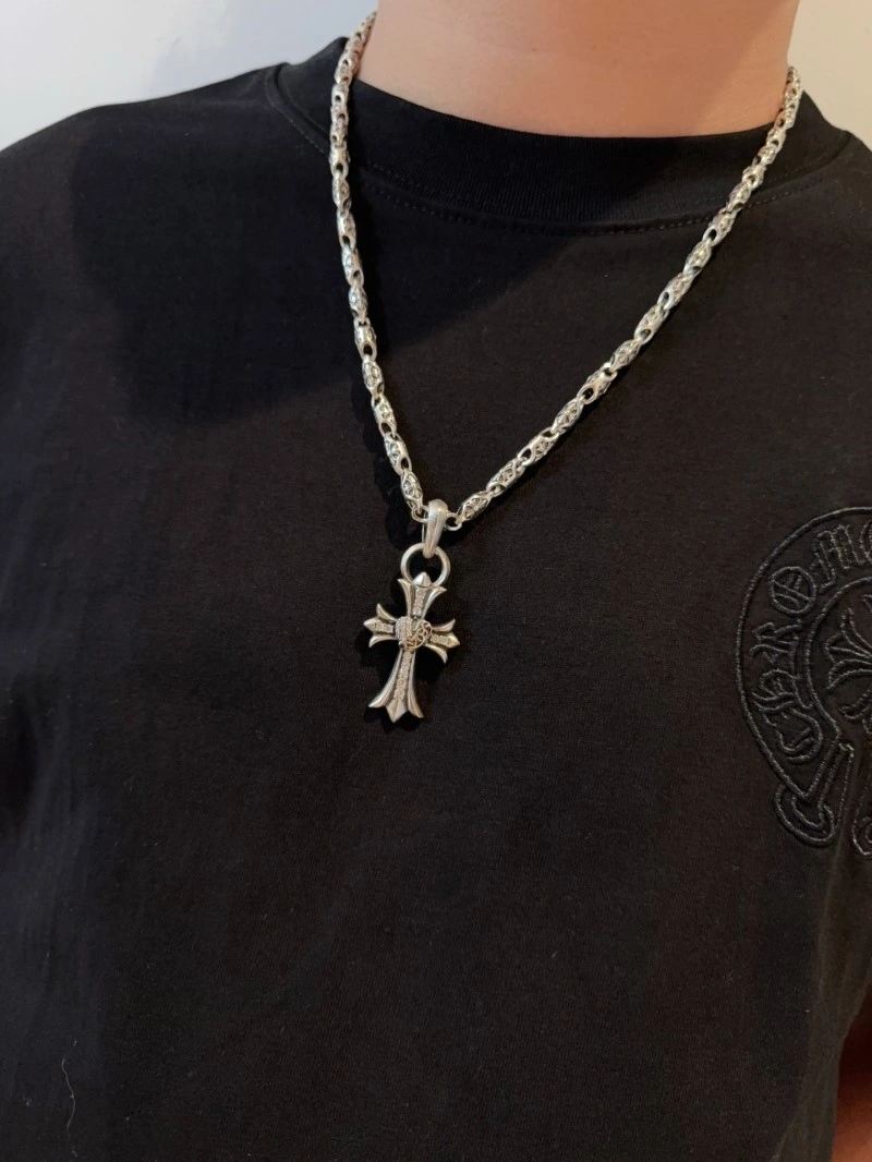 Bold Chrome Hearts Necklaces 236625