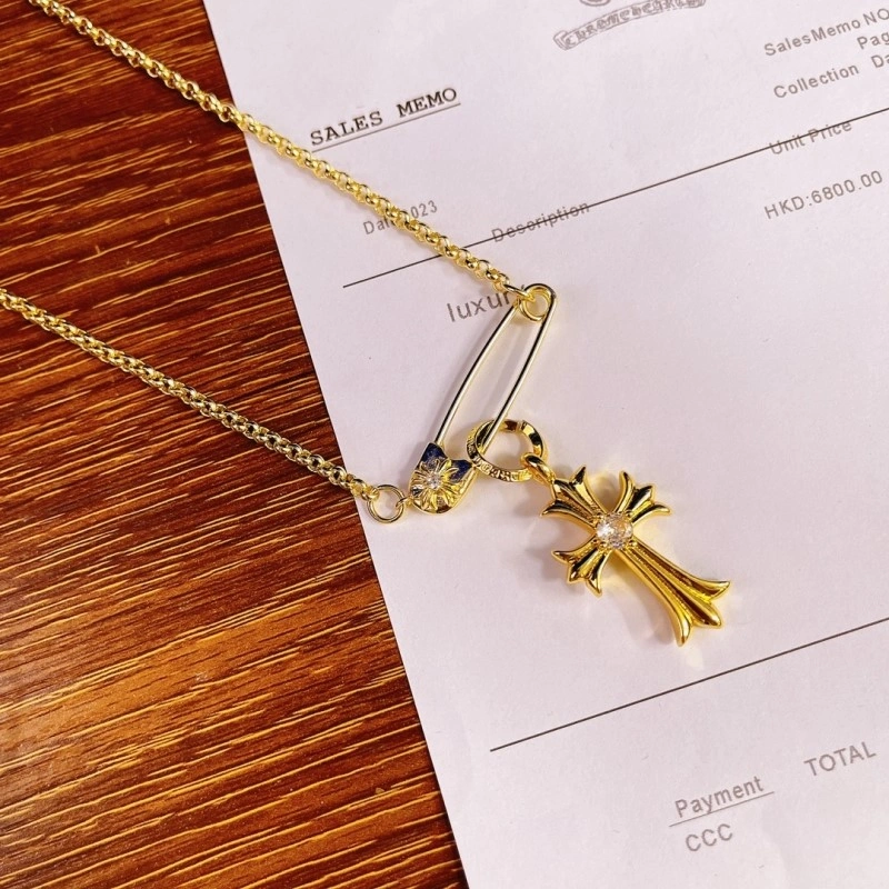 Snug Chrome Hearts Necklaces 236598