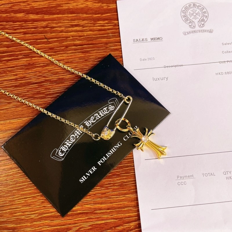 Snug Chrome Hearts Necklaces 236598