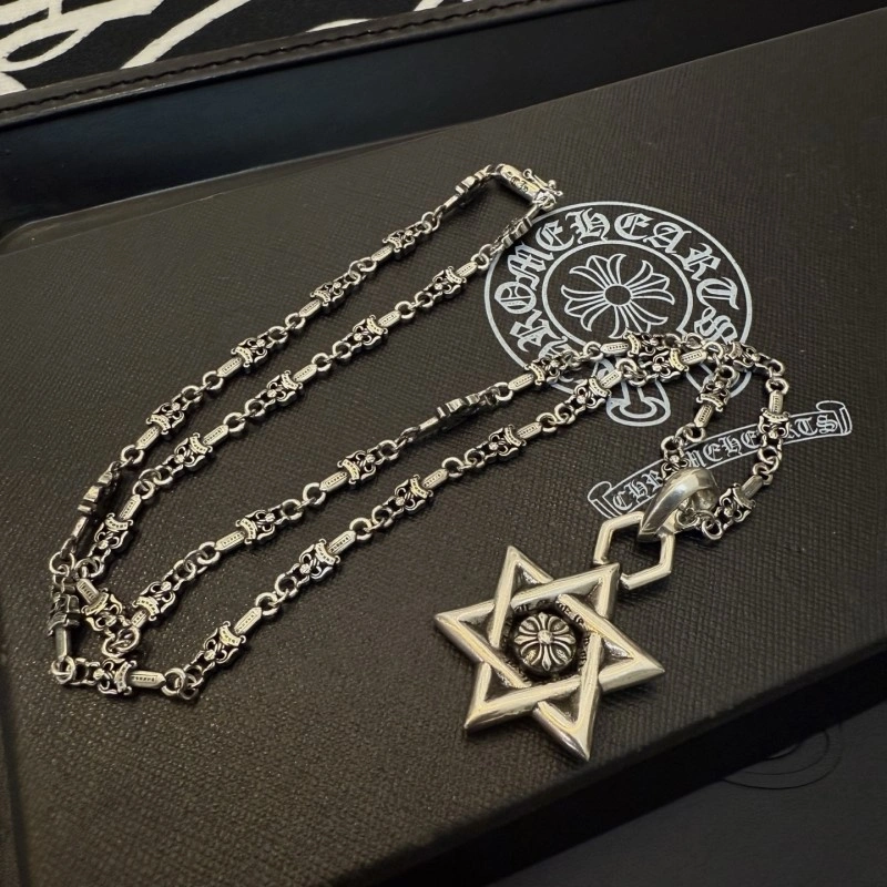 Chrome Hearts Necklaces Fashionable 236570