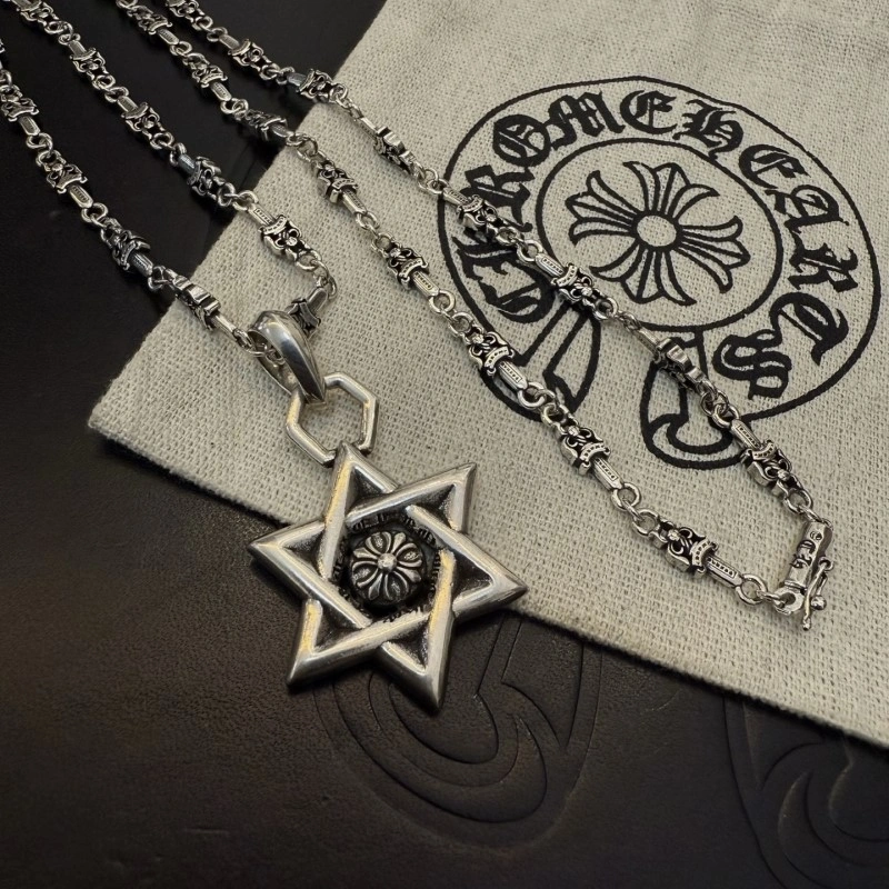 Chrome Hearts Necklaces Fashionable 236570