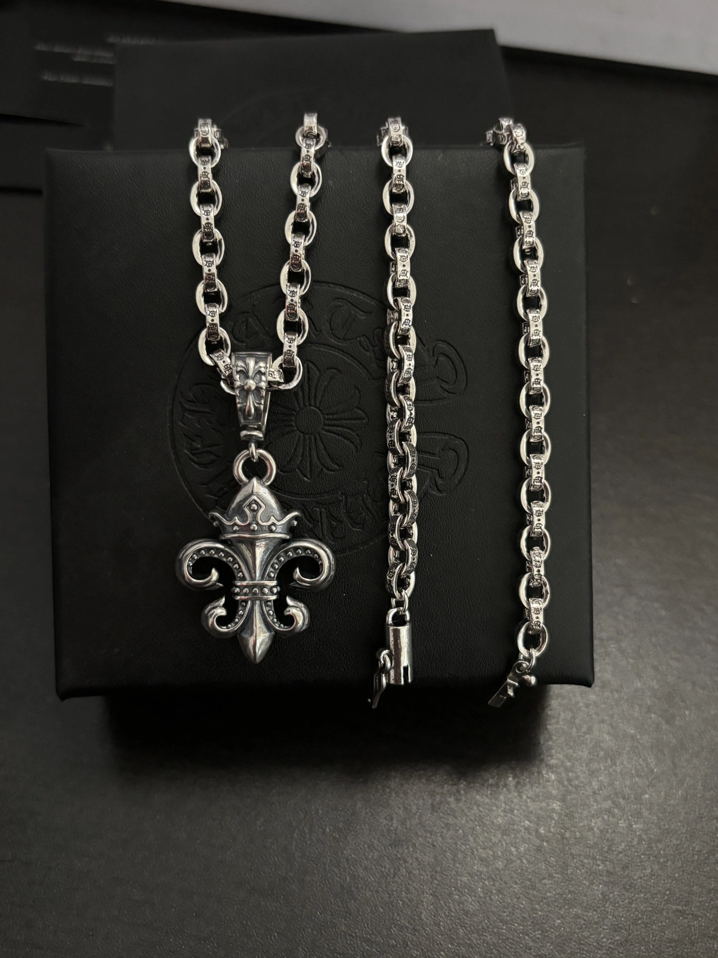 Chrome Hearts Necklaces Attractive 236577
