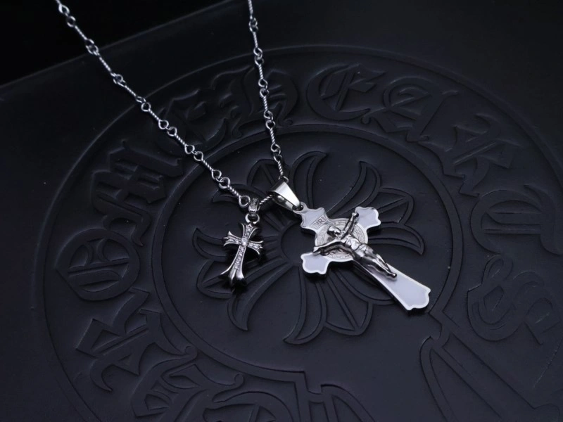 SmoothTexture Chrome Hearts Necklaces 236526