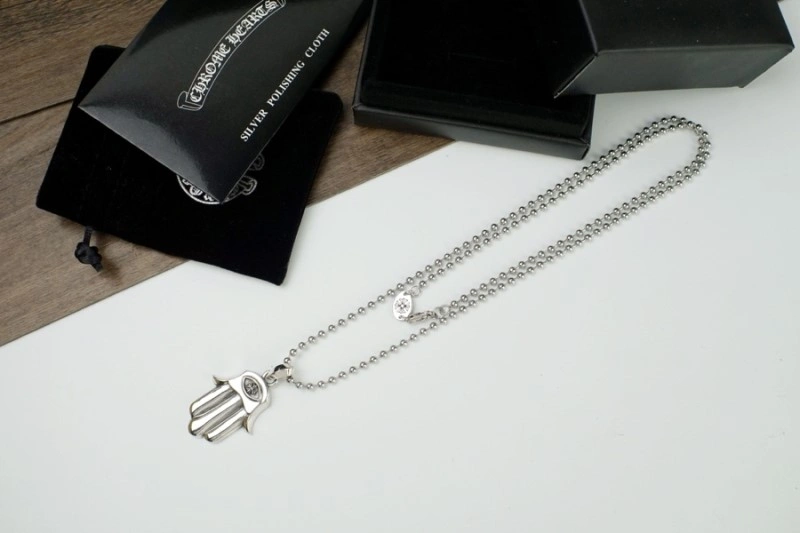Fashionable Chrome Hearts Necklaces 236567