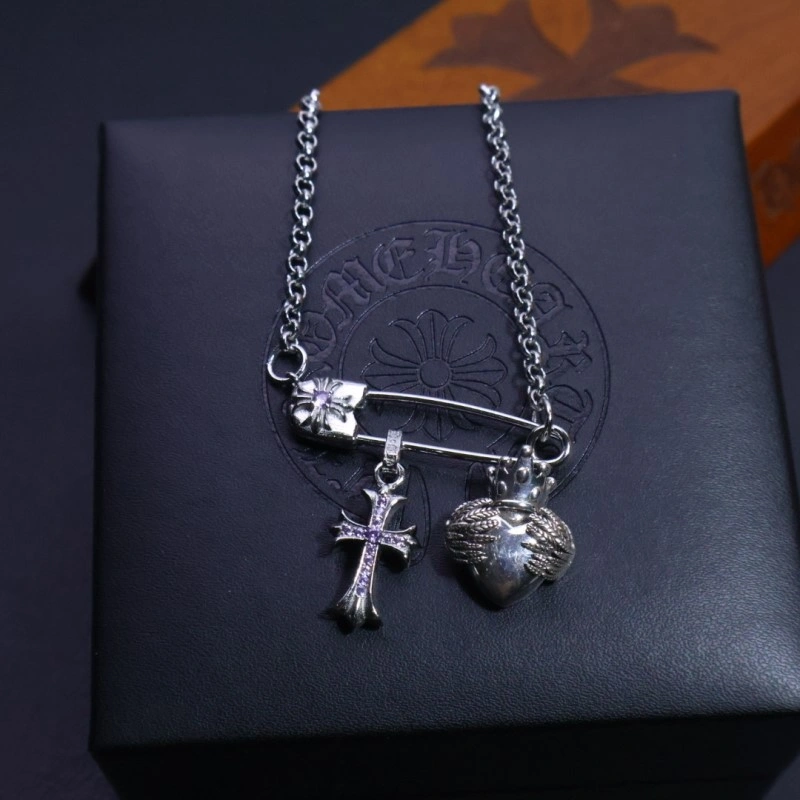 Effortless Chrome Hearts Necklaces 236478