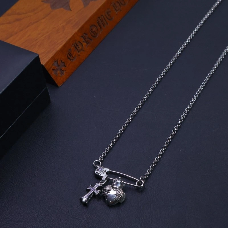 Effortless Chrome Hearts Necklaces 236478
