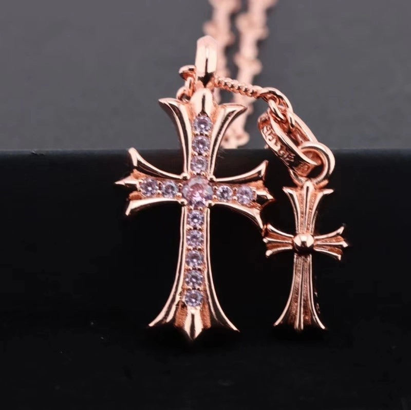 Sleek Chrome Hearts Necklaces 236469