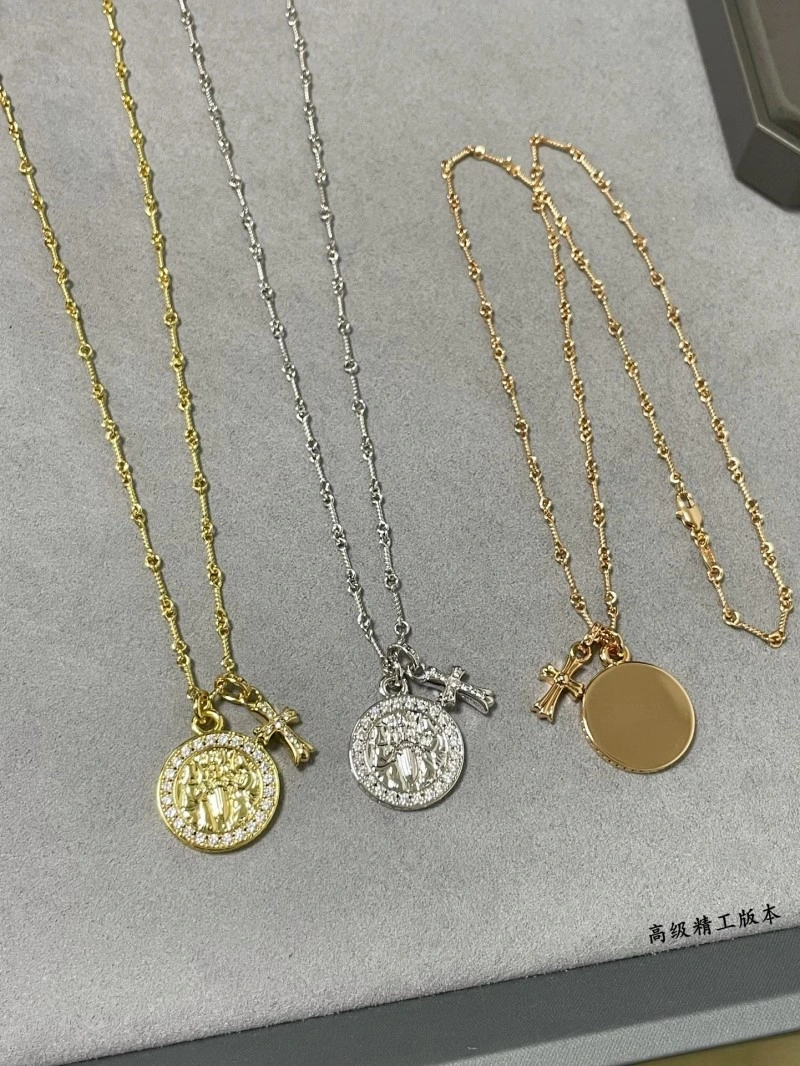 Breathable Chrome Hearts Necklaces 236440
