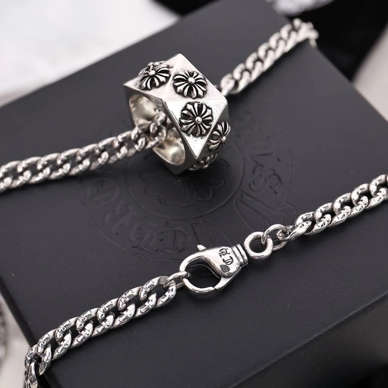 Cozy Chrome Hearts Rings 242335